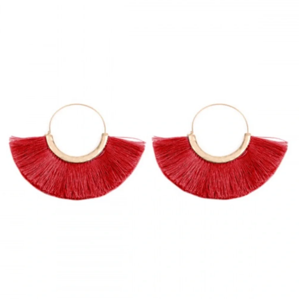 BURGUNDY FAN TASSEL HOOP EARRINGS - Picture 3 of 4